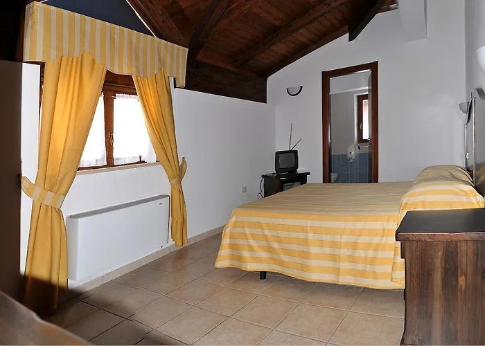 Hotel Pietrapanna 3*